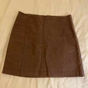 Free People Suede Miniskirt, sz. 4